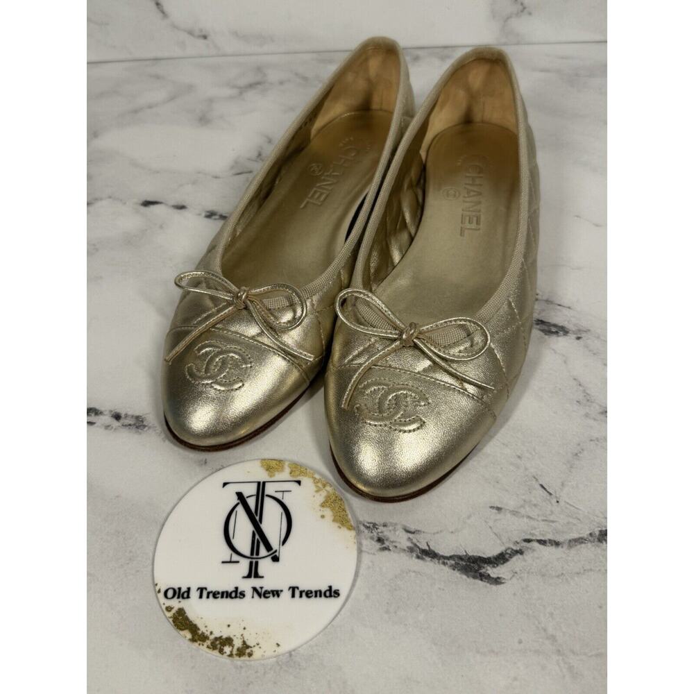 Chanel Metallic Gold Quilted Lambskin Leather Logo Ballet Flats - Size 36.5
